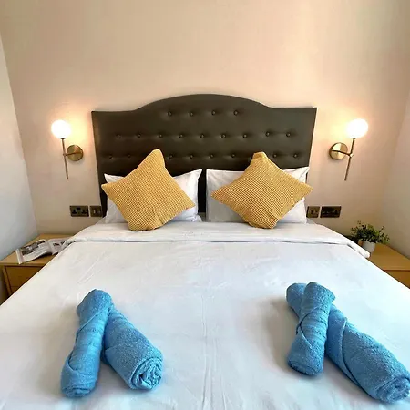 King's Penthouse With Sea View Terraces