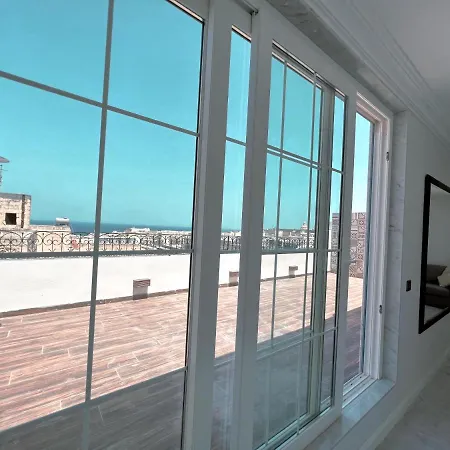 Apartament King's Penthouse With Sea View Terraces *