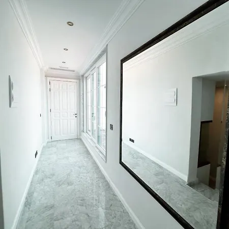 King's Penthouse With Sea View Terraces *