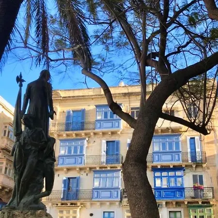 King's Penthouse With Sea View Terraces *