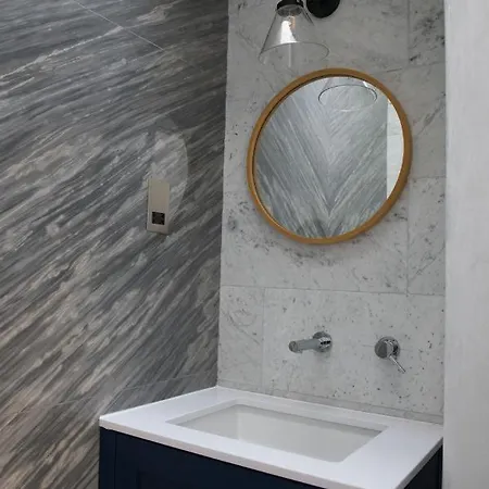 King's Penthouse With Sea View Terraces