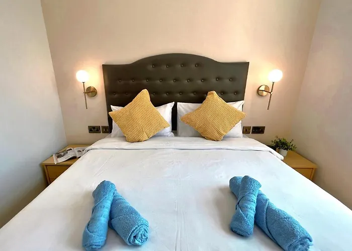 King's Penthouse With Sea View Terraces