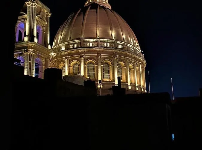 King's Penthouse With Sea View Terraces Apartamento *