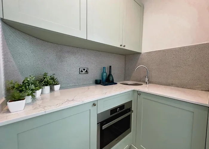 King's Penthouse With Sea View Terraces