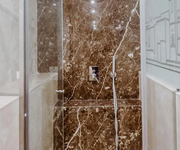 King's Penthouse With Sea View Terraces Apartamento *