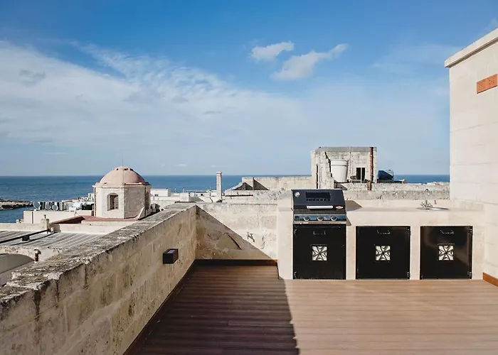 King's Penthouse With Sea View Terraces Apartamento *